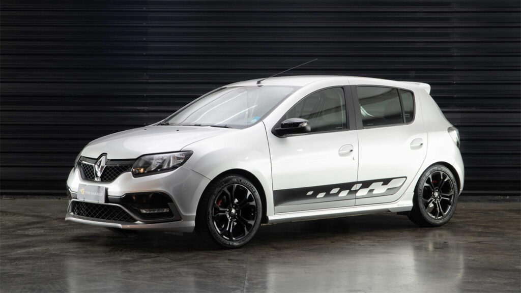 Sandero RS - Esportivo acessível